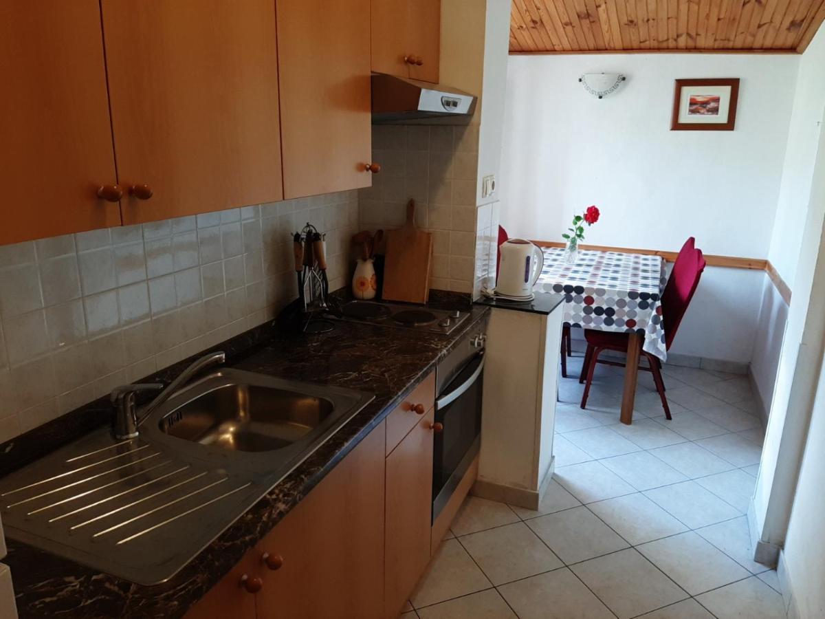 Apartment Spanjol Anka Раб Экстерьер фото